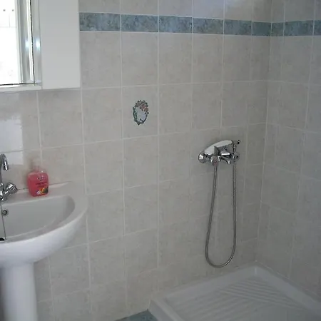 Diona Apartment Lourdata (Kefalonia)