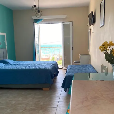 Diona Lourdata (Kefalonia)