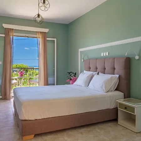 Diona Lourdata (Kefalonia)