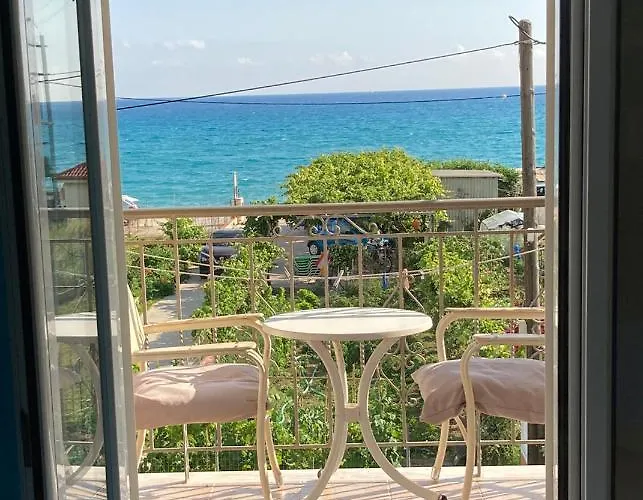 Diona * לואורדטה